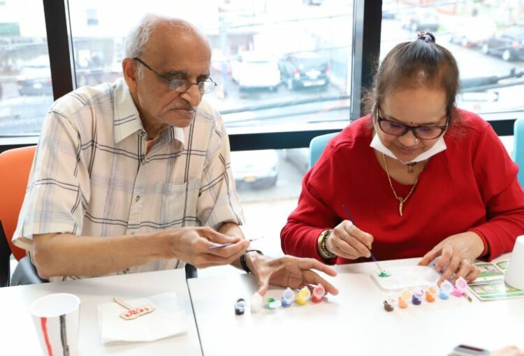 SACSS Seniors Embrace Spring with Colorful Flowerpot Decorating Project